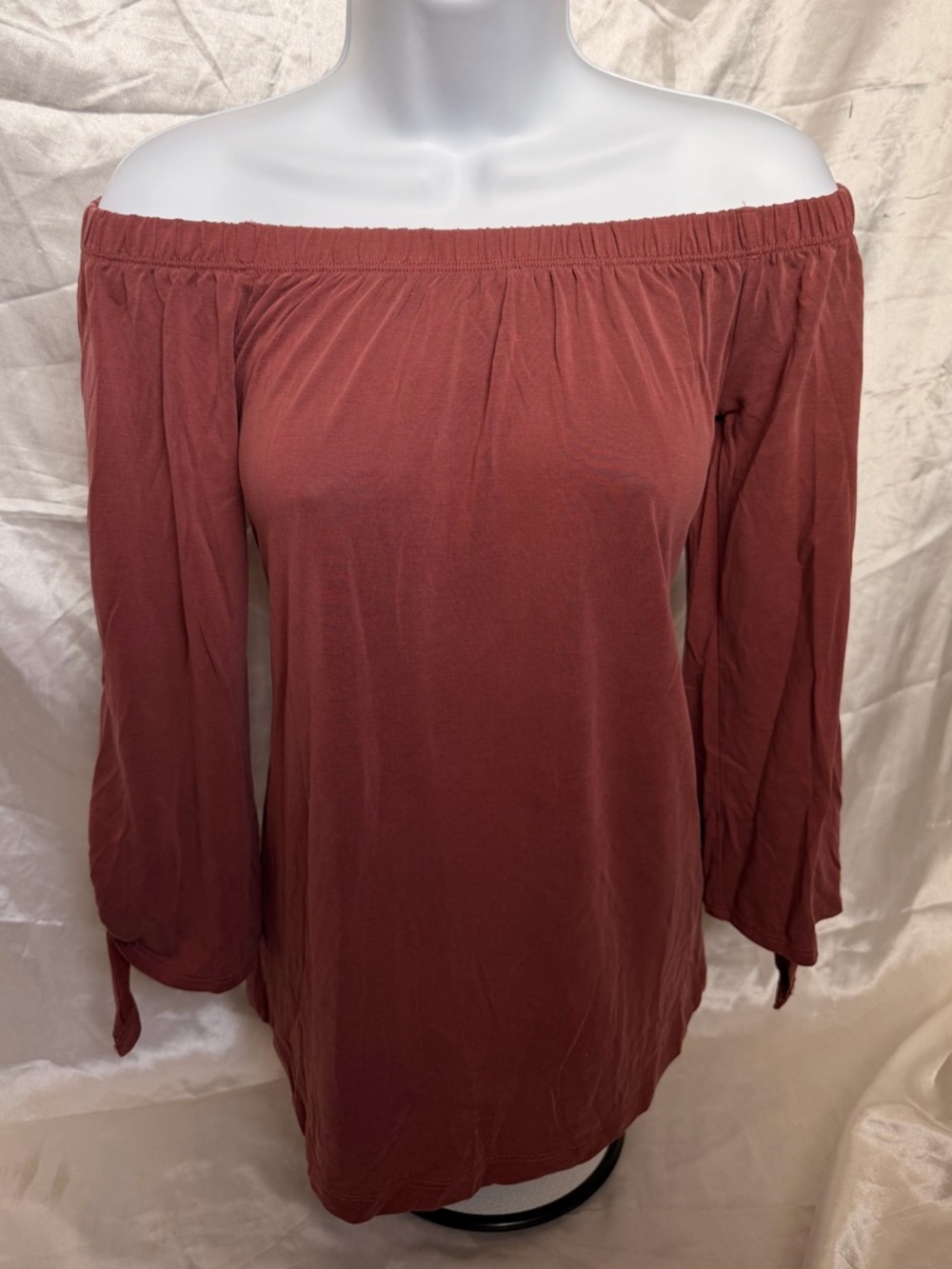 Off-Shoulder Top in Rosewood